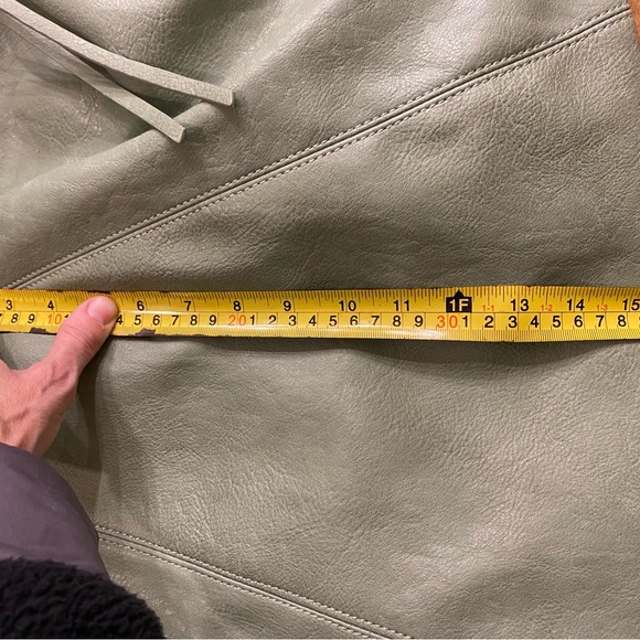 Free People NWT Slouchy Carryall in Spearmint - Picture 10 of 10